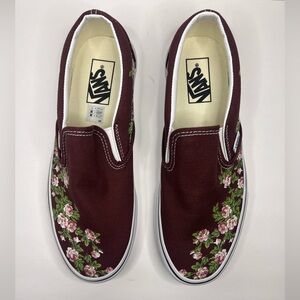 NWB. Vans Classic Slip-On Wallflower Floral Shoe in Chocolate Brown Size 9